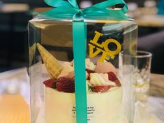 -半勺舒舒生日蛋糕店