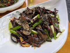 干椒见手青-龙姐私房菜(和顺古镇店)