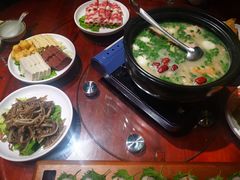 -明丰小渔馆(明月路店)