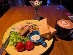 -JINNS锦时 steak&pizza(浸信会礼拜堂旧址店)
