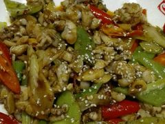 -越城记黑鱼煲(万达店)