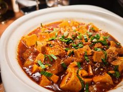 蹄筋麻婆豆腐-肆海小川菜酒馆Wine Bistro (青年路店)