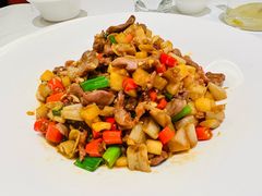 小炒泡菜鸡杂-湘阅•威海海鲜•湖南味道(华宝店)