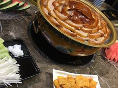 -三人行骨头王火锅(长寿店)