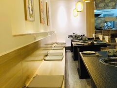-炙忧烤肉屋(中国铁建广场店)