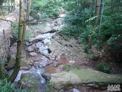 -藏龙百瀑风景区