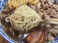 -九八五面馆(欧洲城店)