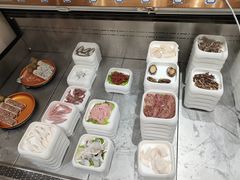-小茉庐和牛自助火锅(龙湖万达店)