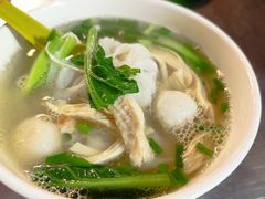 -明记烧鱼美味店