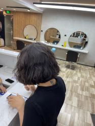 -奈川烫染Salon