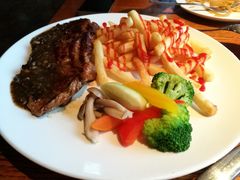 -百纳·维萨吧西餐厅(百纳瑞汀酒店)