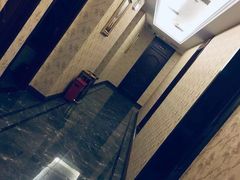 -悦港足浴(龙城国际商业广场店)