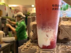 草莓啵啵酸奶-书亦烧仙草(重庆江南大道店)