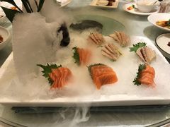 -泓历皇朝酒店(东亭店)