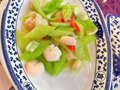 西芹百合炒虾仁-宁波状元楼酒店(和义路店)