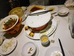 酸萝卜炖鸭架汤-臻味到北京烤鸭(MM3购物中心店)