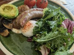 牛肉牛油果萨拉-O'mills Sourdough Bakery&Bistro(永嘉路店)