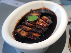 招牌焦糖黑叉烧-维园悦谱·海派家常菜(乌鲁木齐南路店)