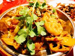 干锅牛蛙-兴农记