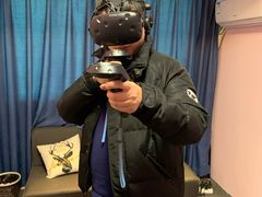 -VR间客漫虚拟现实体验馆(汉街店)