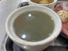 -高师傅特色米粉汤包(建设路店)