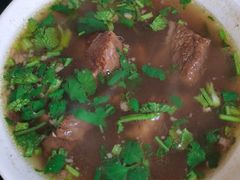 -万盛园炖肉馆(云峰店)