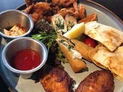 缤纷小食拼盘-bluefrog蓝蛙(皇庭广场店)