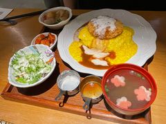 雪山熔岩汉堡肉定食-味太助·银饭食堂(中华城店)