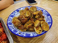 油焖花甲-江城燕子大排档(江汉路步行街店)