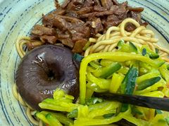-梅溪·小伙子干挑面(安吉总店)