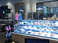 面包甜点陈列柜-巴黎贝甜(大宁国际商业广场店)