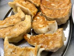 鲜肉韭菜煎饺-芬芳甜品(同福路店)