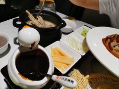 -煜丰汴京烤鸭(福彩路店)