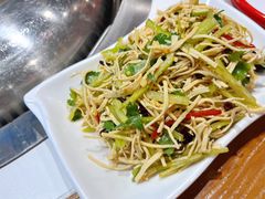 -玺炖·中国铁锅炖(虹桥天街店)