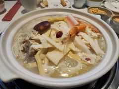 -三人行骨头王火锅(长寿店)
