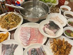 -正能量脆肉鲩火锅