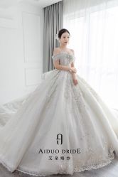 -艾朵婚纱