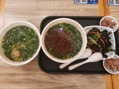 經典牛肉麵-夏雪花·手工拉面(南油店)