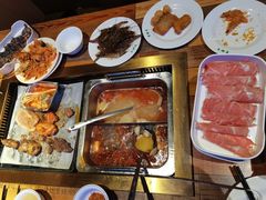 -蒙肥羊·酸汤潮牛·鲜牛肉火锅烤肉自助(岗顶店)