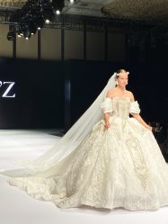 -Renee芮亦婚纱(原丽莎)