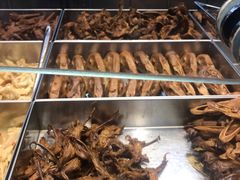 -狗撵鸭(泰山公寓店)