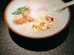 -蝴蝶里·粤菜·点心(滨江龙湖店)