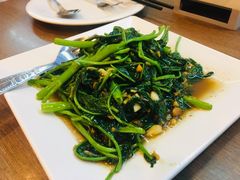 炒空心菜-建兴酒家(素里翁分店)