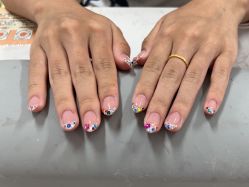 -尤米一站式美甲美睫