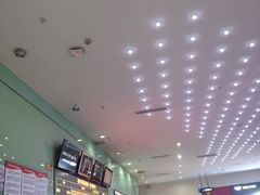 -新世界国际影城