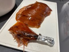 酥不腻烤鸭-小大董·烤鸭(观景餐厅·南京西路店)