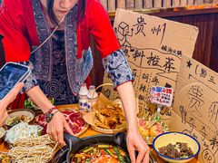 -黔三一夺夺粉酸汤火锅(百信店)