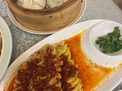 -汗腾格里·风味餐厅(新疆驻京办店)