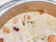 -三人行骨头王火锅(长寿店)