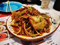 -辣小妮de川菜馆(红旗Mall店)